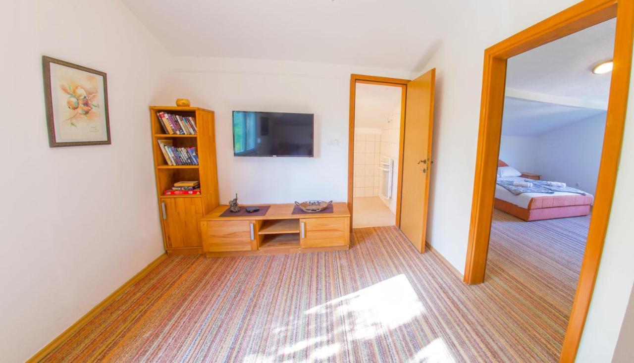Holiday Home Narona Mostar Exteriör bild