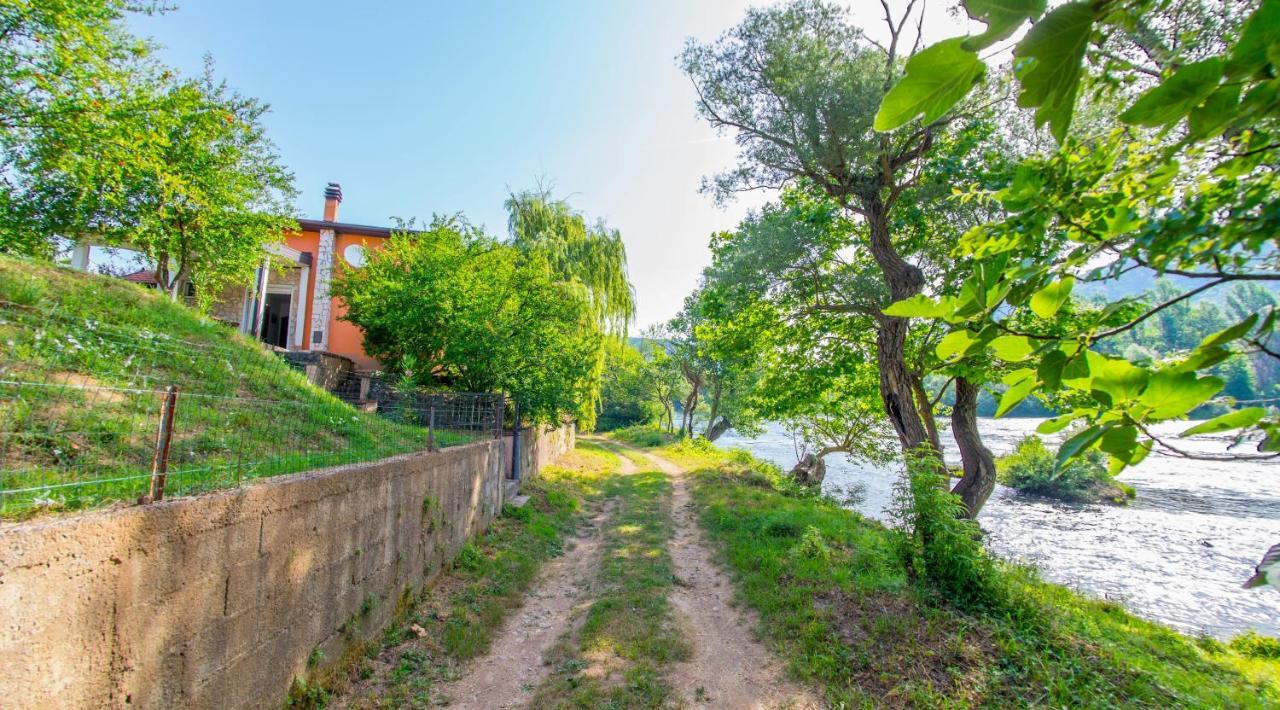 Holiday Home Narona Mostar Exteriör bild